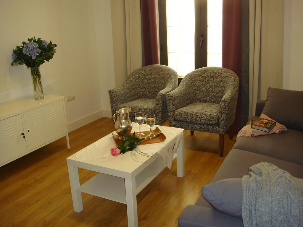 Life Apartments Alberto Lista เซบีญา ภายนอก รูปภาพ