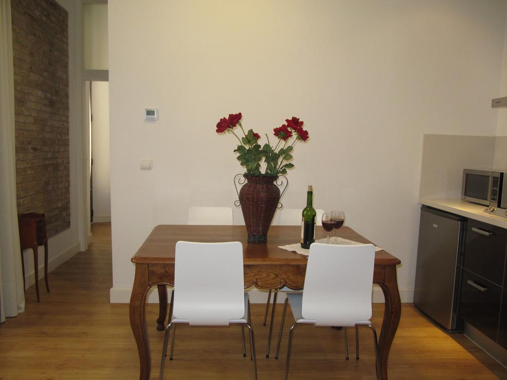 Life Apartments Alberto Lista เซบีญา ภายนอก รูปภาพ