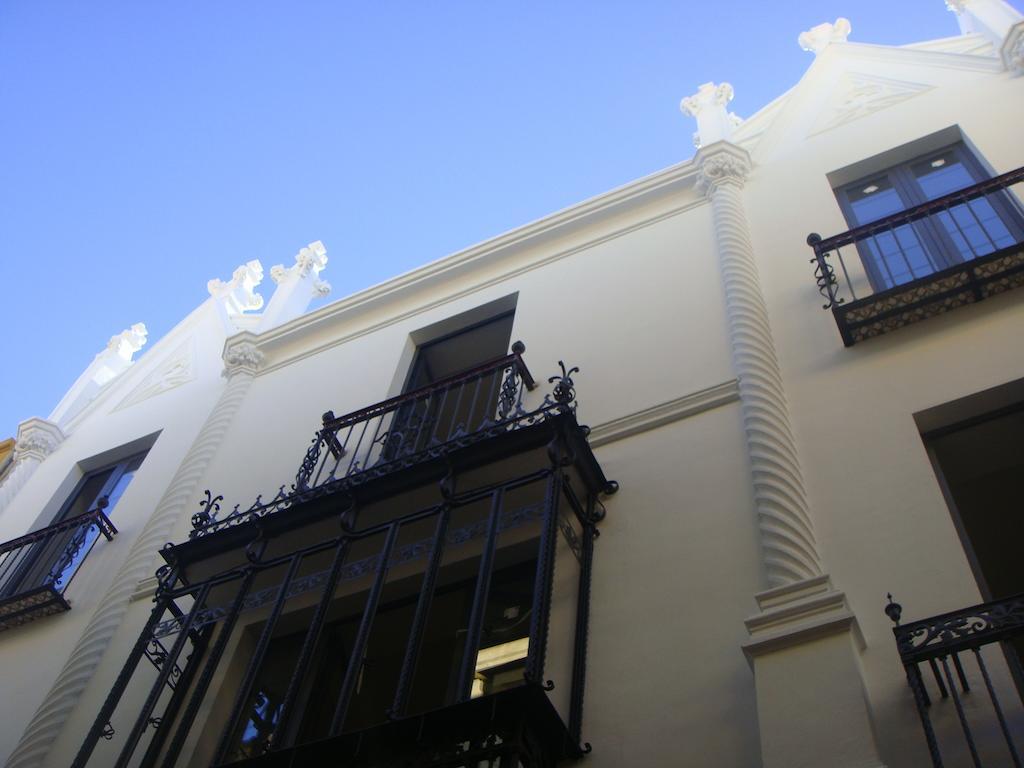 Life Apartments Alberto Lista เซบีญา ภายนอก รูปภาพ